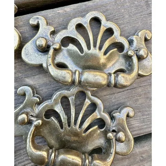 8 vintage Dresser pull knob 1992 B1254 ornate brass Handle Chippendale Style 4” - Picture 5 of 11